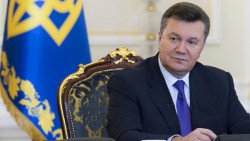 Виктор Янукович: страна выйдет из испытаний более сильной   