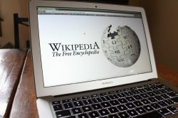 Википедия: доверяй, но проверяй!