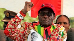 Президент Зимбабве отказался уходить в отставку