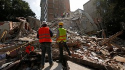 Жертвами землетрясения в Мексике стали не менее 140 человек