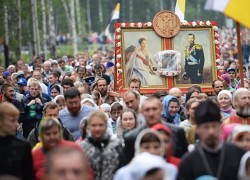 В Екатеринбурге прошёл покаянный Царский крестный ход