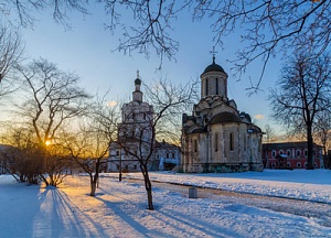 РПЦ просит вернуть Спасо-Андроников монастырь