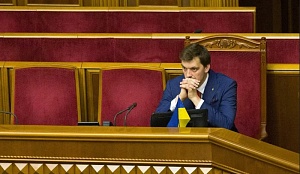 Украинский премьер подал в отставку