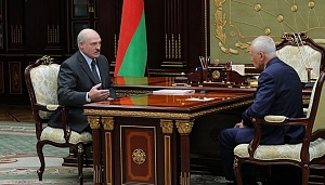 Лукашенко обвинил Россию в торможении интеграции