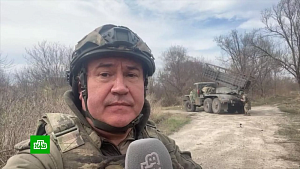 Два сотрудника НТВ и офицер получили ранения в Горловке