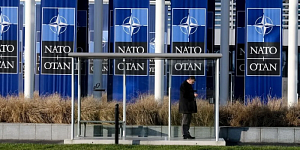 В США назвали условие для вступления Украины в НАТО В США назвали условие для вступления Украины в НАТО